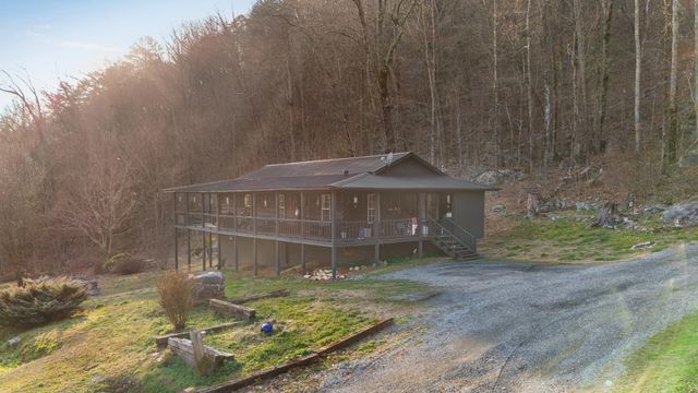 2003 Fredonia Road, Dunlap, TN 37327
