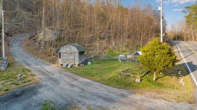 2003 Fredonia Road, Dunlap, TN 37327