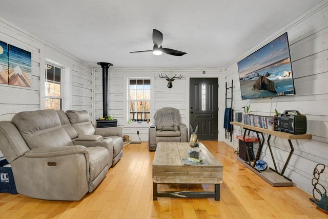 2003 Fredonia Road, Dunlap, TN 37327