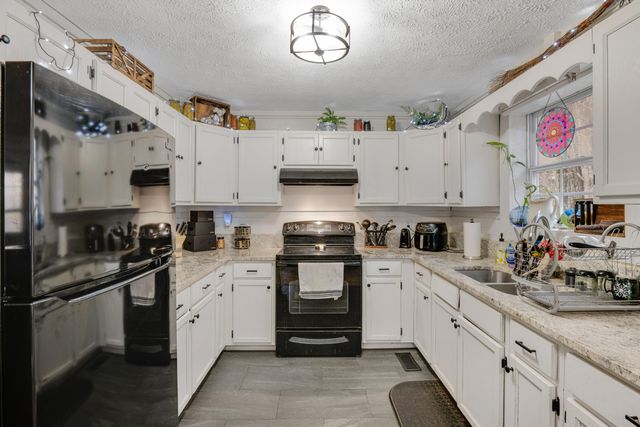 2003 Fredonia Road, Dunlap, TN 37327