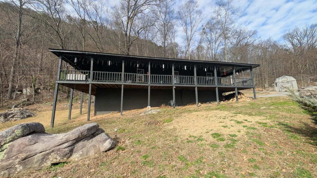 2003 Fredonia Road, Dunlap, TN 37327