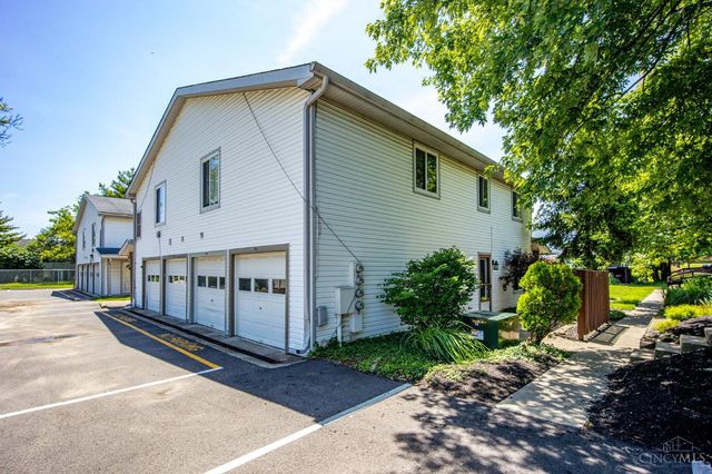1028 E Crescentville Road, West Chester, OH 45246