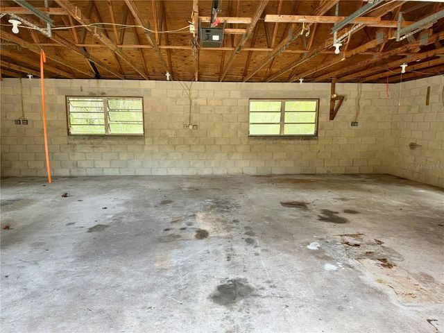 301 SHADY WOODS ROAD, Geneva, FL 32732