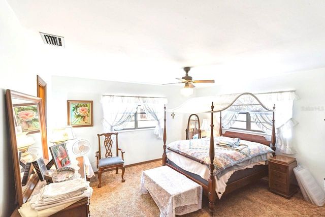 301 SHADY WOODS ROAD, Geneva, FL 32732