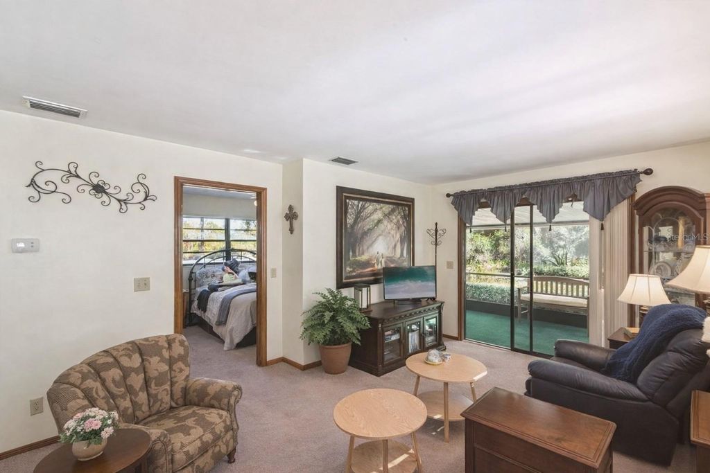 Image 18 of property listing at 301 SHADY WOODS ROAD, Geneva, FL 32732