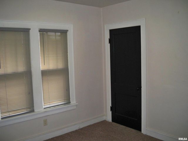 731 W North Grand Avenue, Springfield, IL 62702