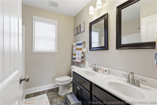 297 Bridgehaven Drive, Raeford, NC 28376