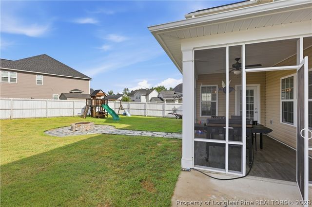 297 Bridgehaven Drive, Raeford, NC 28376