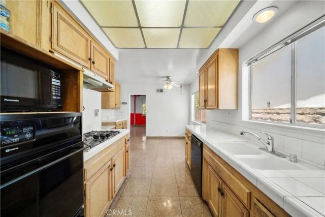9931 Gerald, North Hills, CA 91343