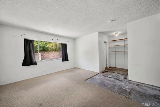 9931 Gerald, North Hills, CA 91343