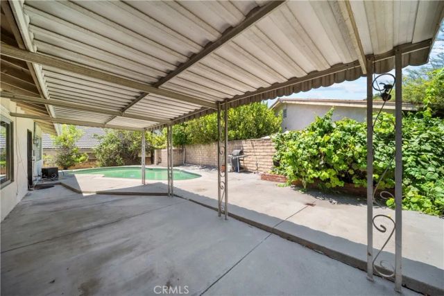 9931 Gerald, North Hills, CA 91343