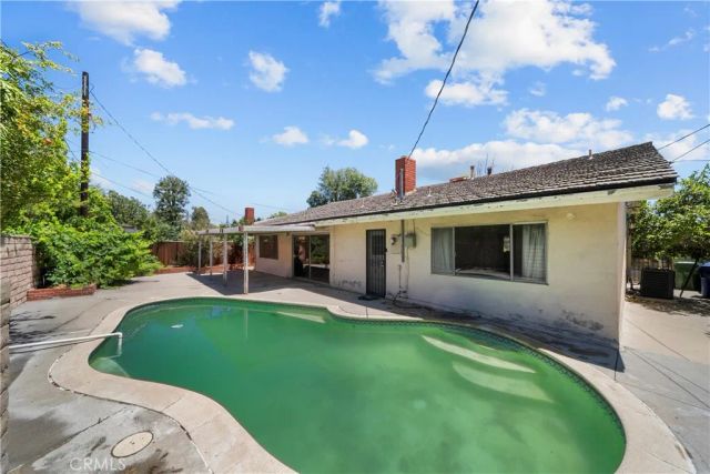9931 Gerald, North Hills, CA 91343