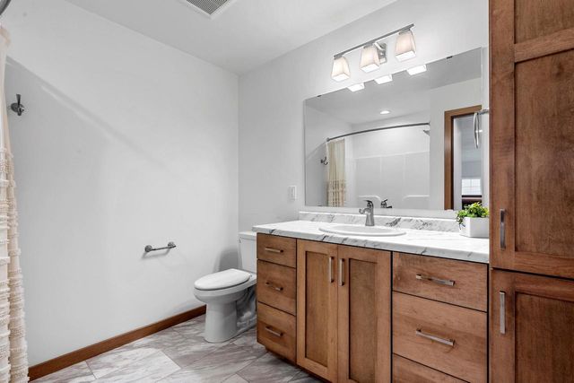 634 OLIVE TREE DRIVE, Green Bay, WI 54313