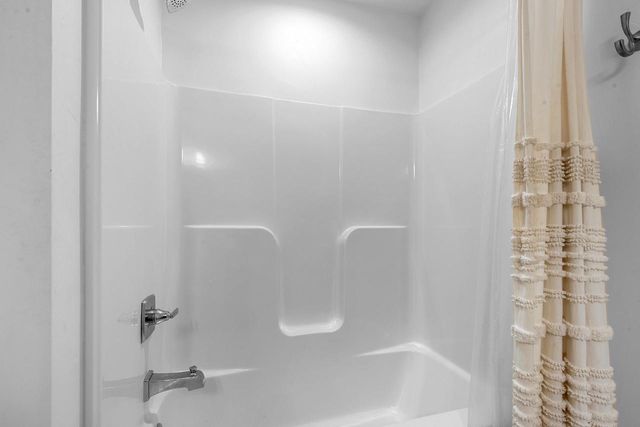 634 OLIVE TREE DRIVE, Green Bay, WI 54313