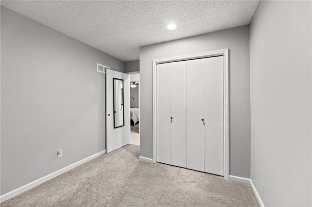 9118 Alden Street, Lenexa, KS 66215