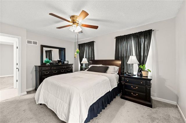 9118 Alden Street, Lenexa, KS 66215