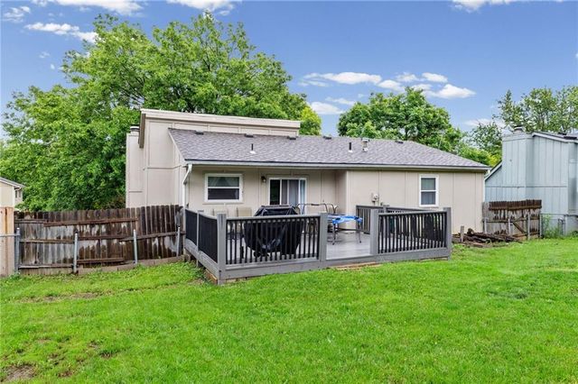 9118 Alden Street, Lenexa, KS 66215