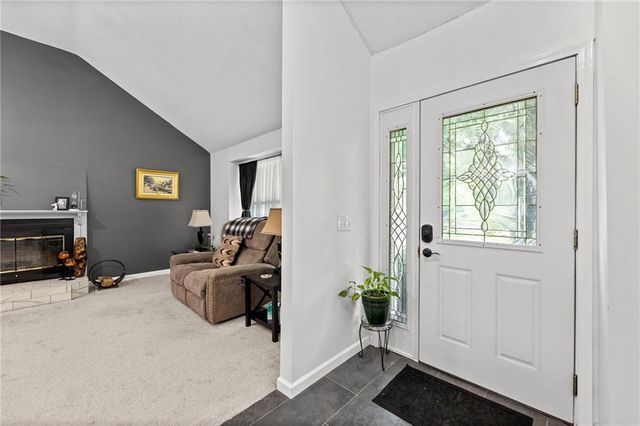 9118 Alden Street, Lenexa, KS 66215