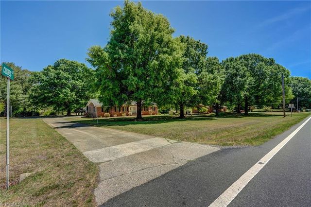 124 Clydes Drive, Reidsville, NC 27320
