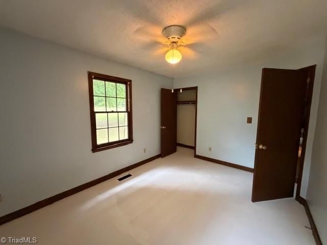 124 Clydes Drive, Reidsville, NC 27320