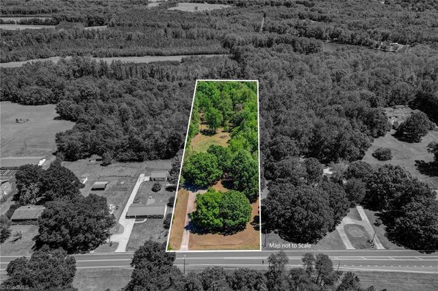 124 Clydes Drive, Reidsville, NC 27320