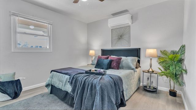 10005 LOS ARBOLES Avenue NE, Albuquerque, NM 87112