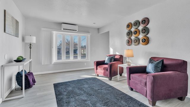 10005 LOS ARBOLES Avenue NE, Albuquerque, NM 87112