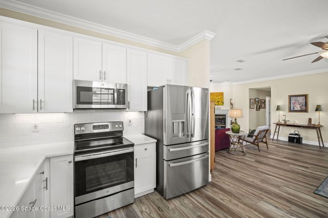 120 Country Woods Place, Merritt Island, FL 32952