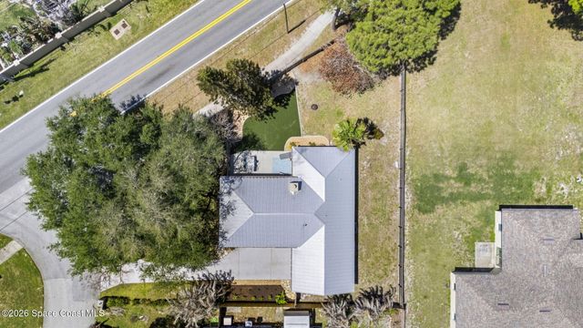 120 Country Woods Place, Merritt Island, FL 32952