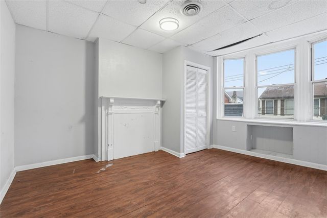 226 8th St 224, Sharpsburg, PA 15215