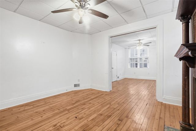 226 8th St 224, Sharpsburg, PA 15215