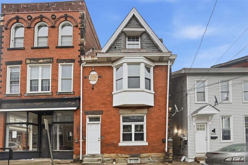 226 8th St 224, Sharpsburg, PA 15215