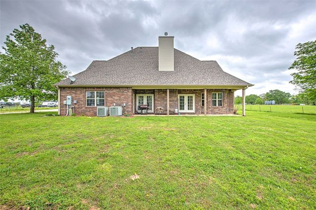 222 Spring Creek Road, Lowell, AR 72745