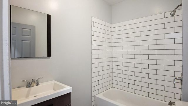 1830 HARRISON ST, Philadelphia, PA 19124