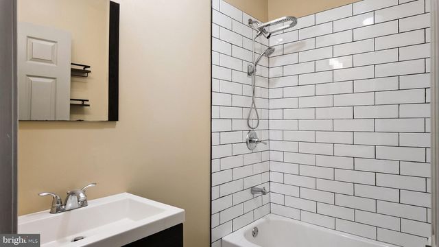 1830 HARRISON ST, Philadelphia, PA 19124