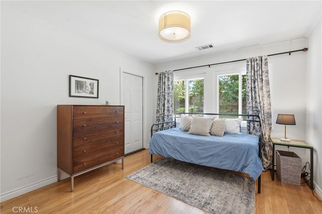 8916 Rayford, Los Angeles, CA 90045