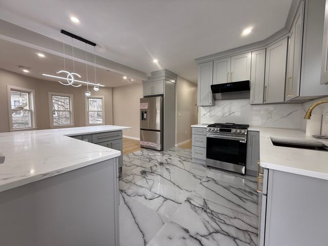 57 Almont St 2, Malden, MA 02148