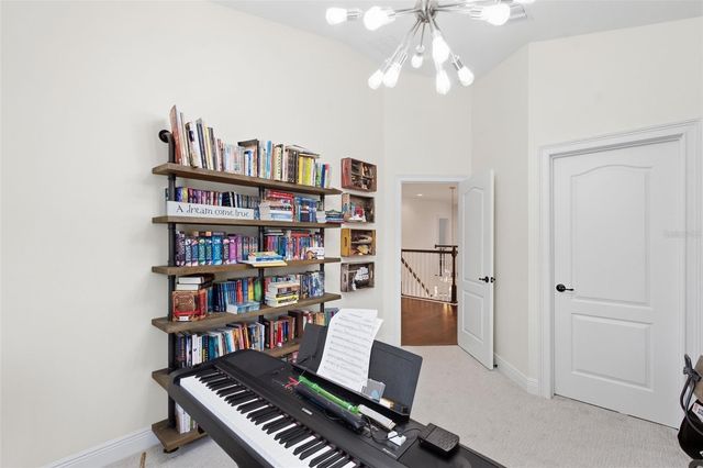 3404 W DORCHESTER STREET, Tampa, FL 33611