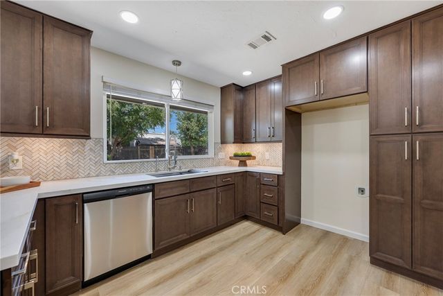 31106 Lakeview E, Nuevo, CA 92567