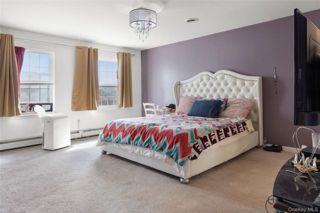 4 Wayne Court, Middletown, NY 10941