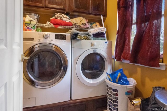 4 Wayne Court, Middletown, NY 10941