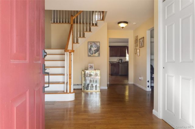 4 Wayne Court, Middletown, NY 10941