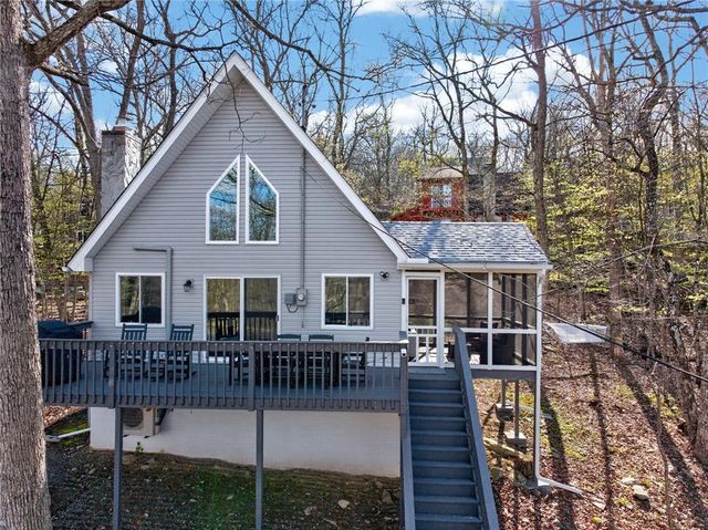 3166 Cherry Ridge Road, Lehman Twp, PA 18324
