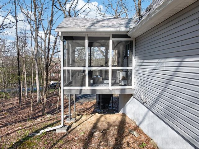 3166 Cherry Ridge Road, Lehman Twp, PA 18324