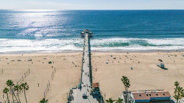 127 21st, Manhattan Beach, CA 90266