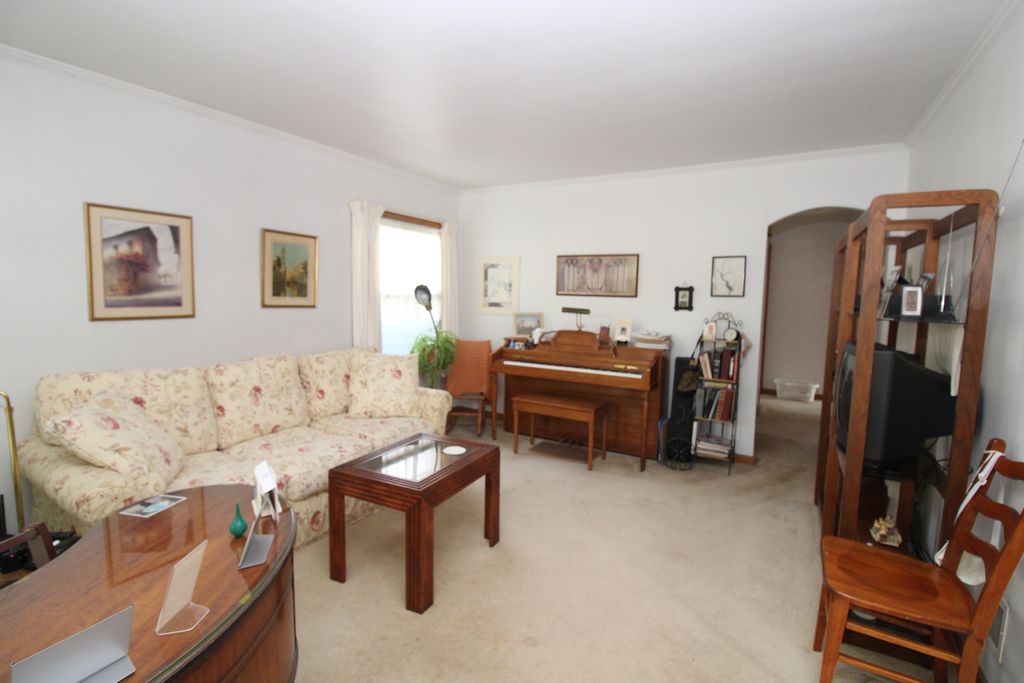 5431 N Natoma Avenue, Chicago, IL 60656 — photo 2