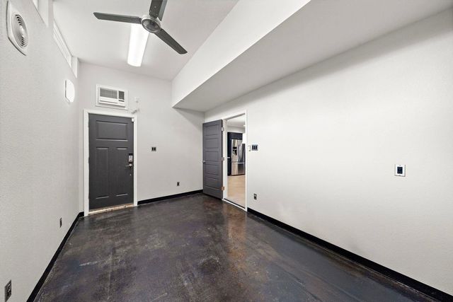 8954 Chatsworth Drive, Houston, TX 77024