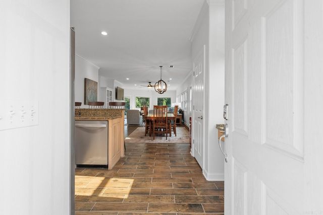 640 Arkridge Road, Unit K-2, Hot Springs, AR 71913