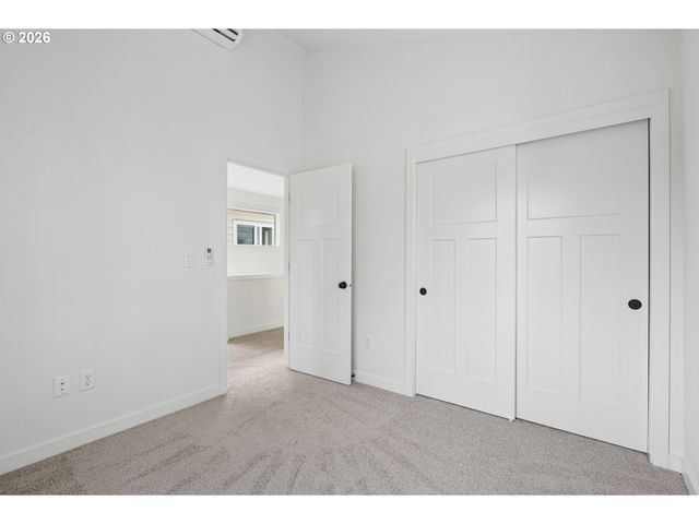 9588 Sw 91ST Ave 10, Portland, OR 97223