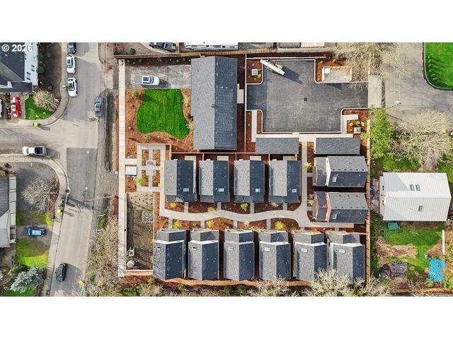 9588 Sw 91ST Ave 10, Portland, OR 97223